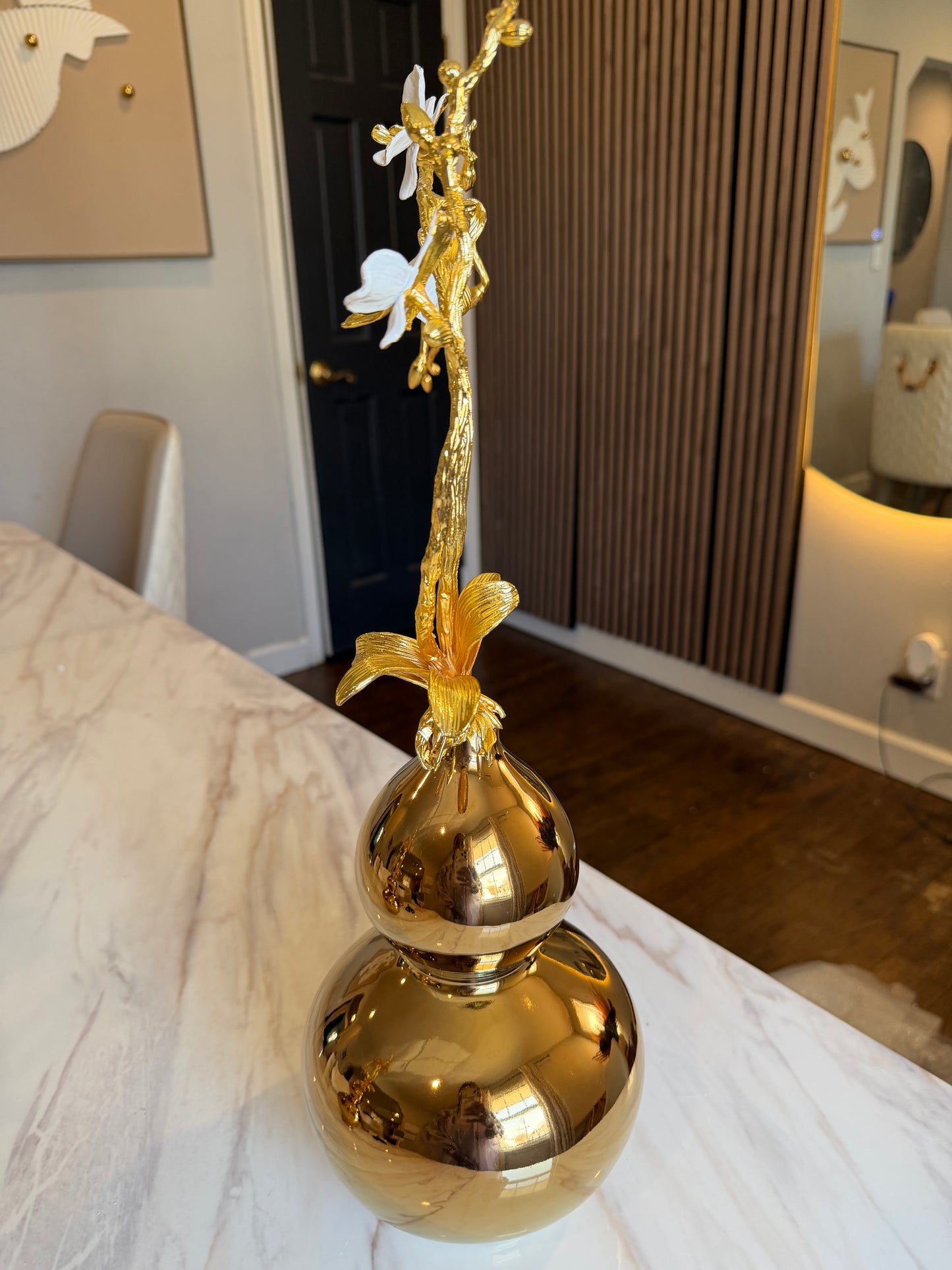Lumiere Orb Vase
