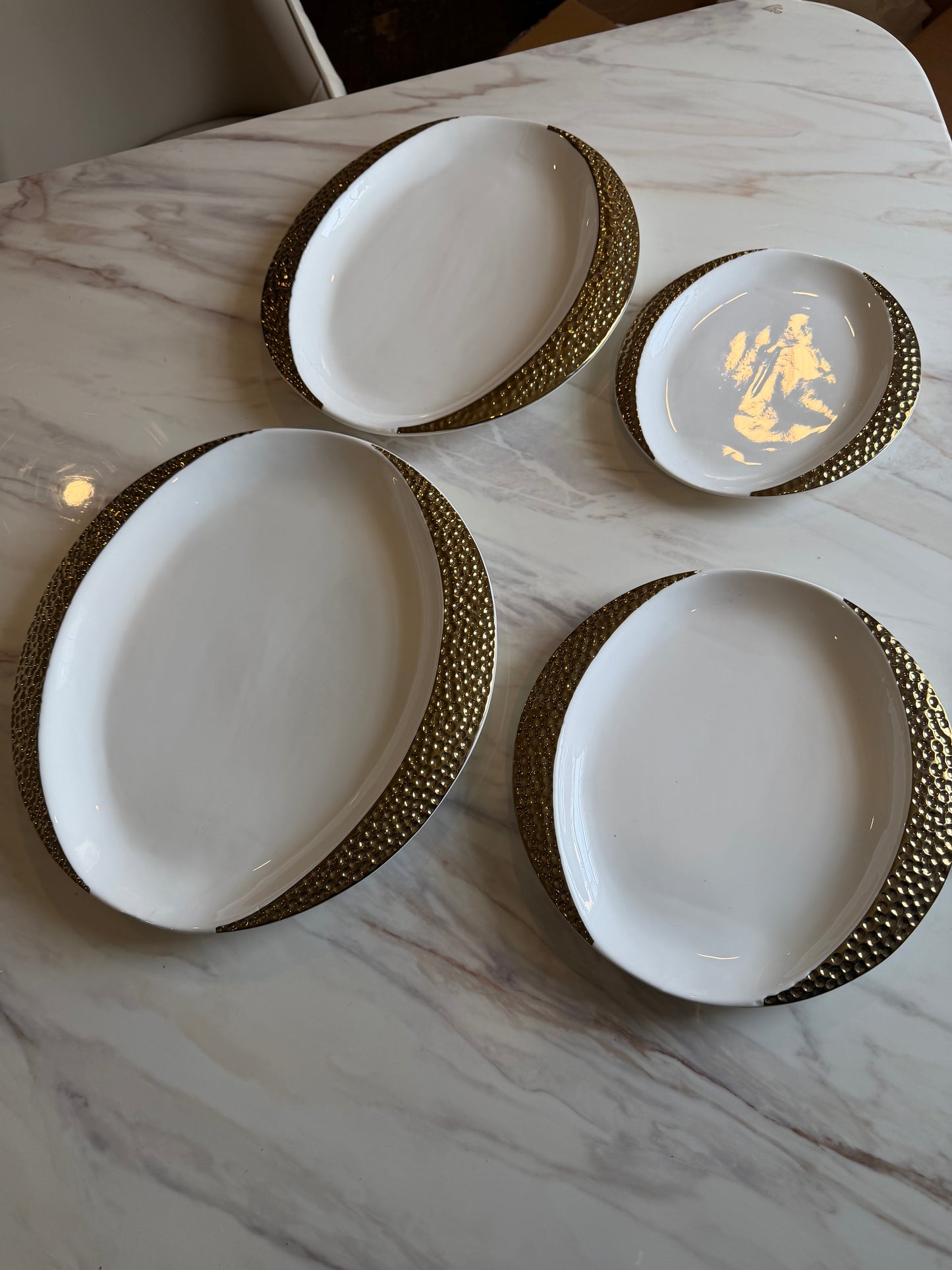 Gilded Wave Round Plate set - 4 Piece