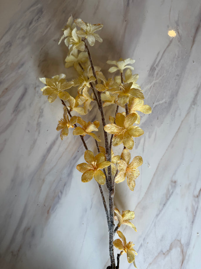 golden blossom bouquet