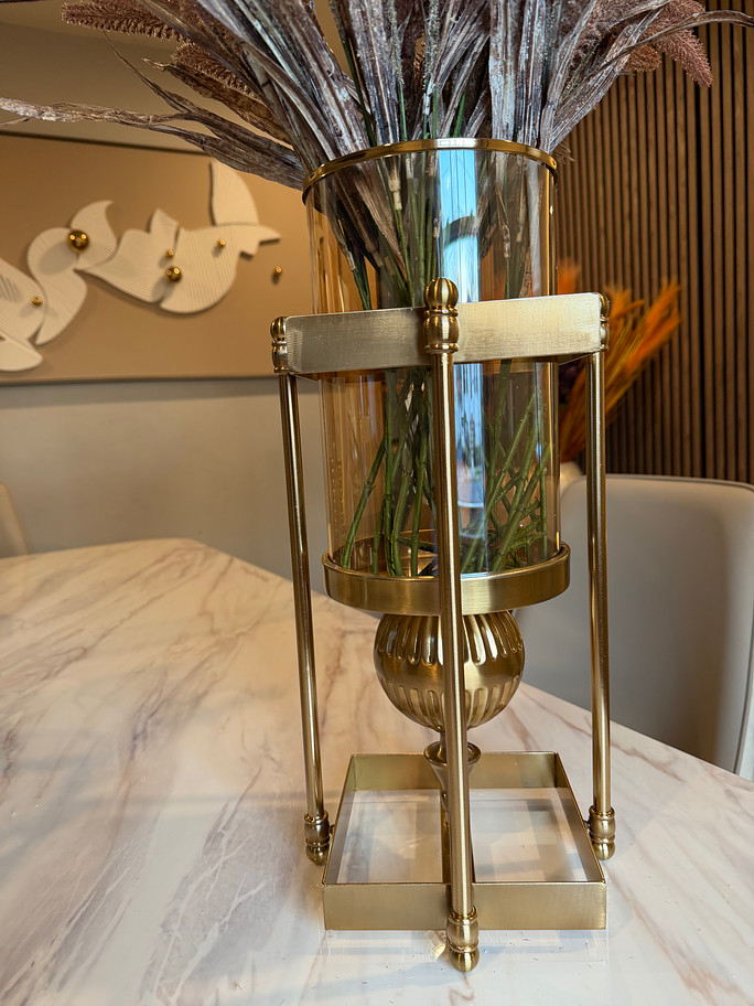 The Orbit Vase - Short