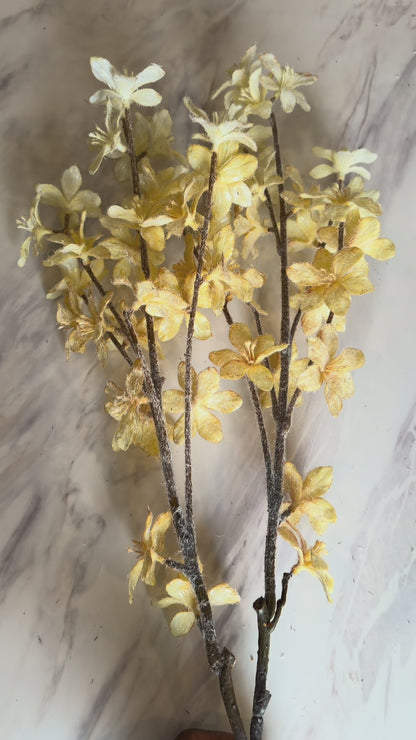 golden blossom bouquet